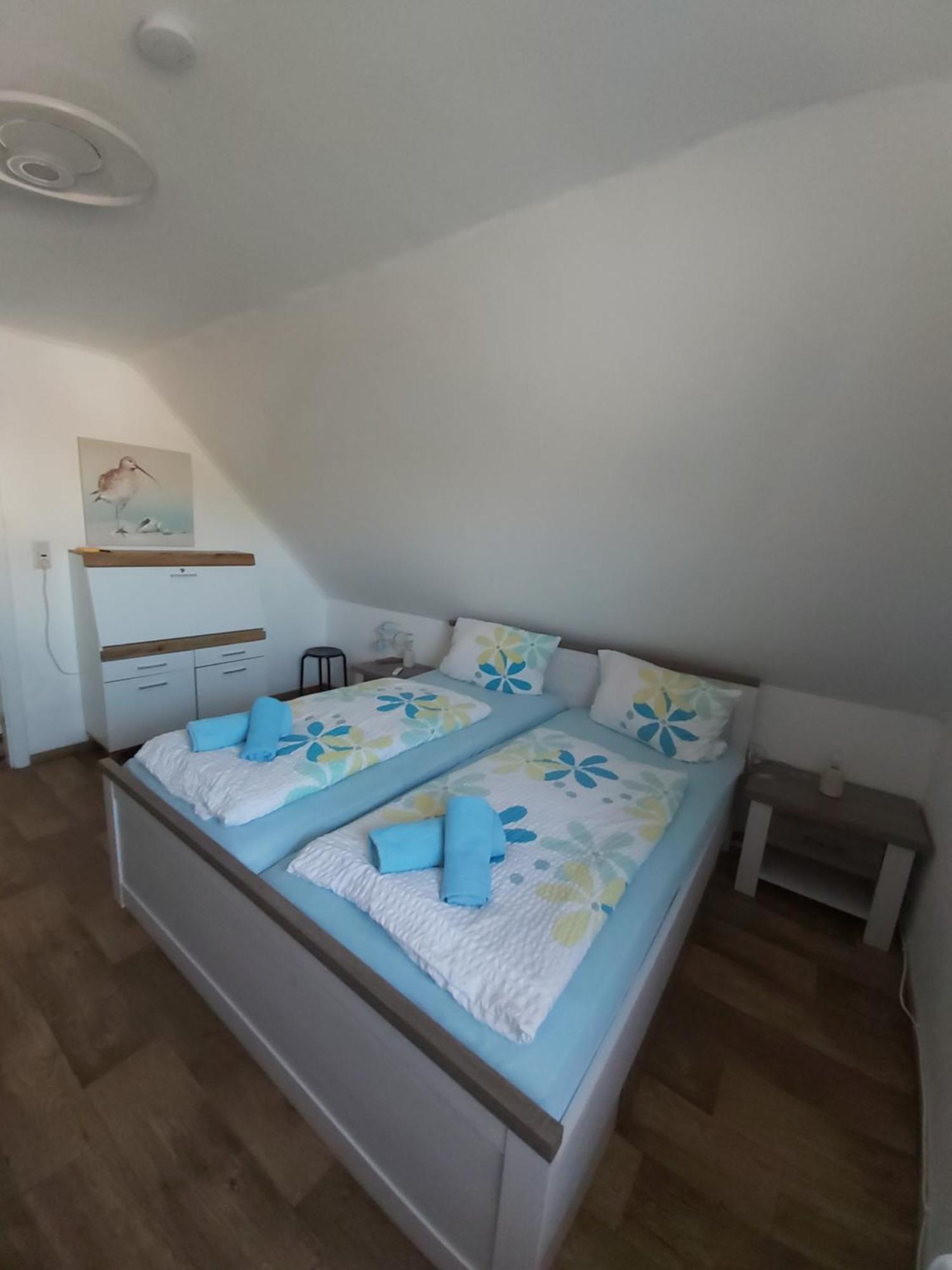 Ferienwohnung Yachthafen De Lorenzo Carolinensiel Exterior foto